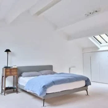 Loft conversion bedroom
